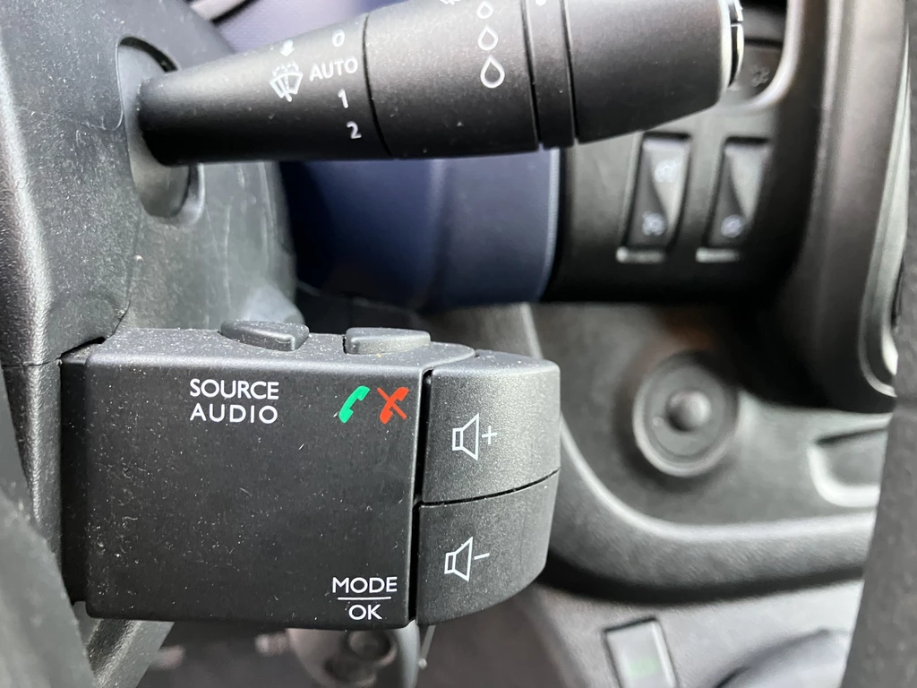 Opel Vivaro – foto 19