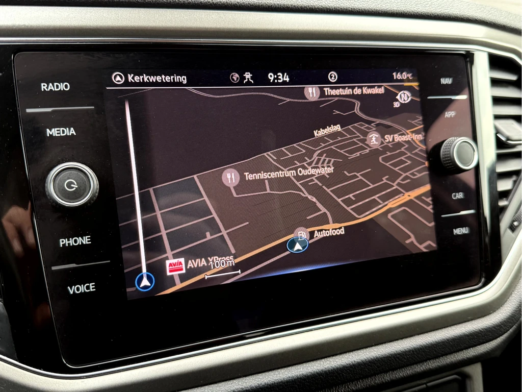 Volkswagen T-Roc – foto 11