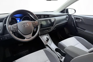 Toyota Auris – thumbnail 10