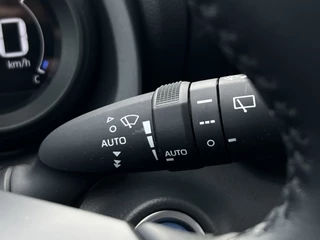 Toyota Yaris – thumbnail 19