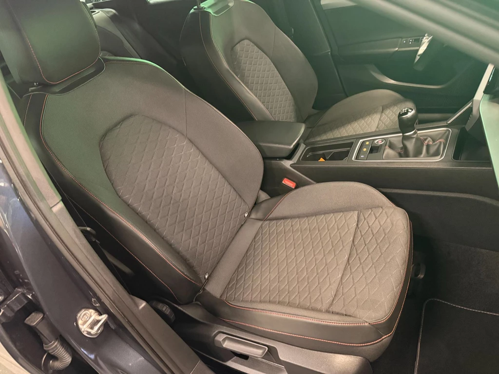SEAT Leon – foto 55