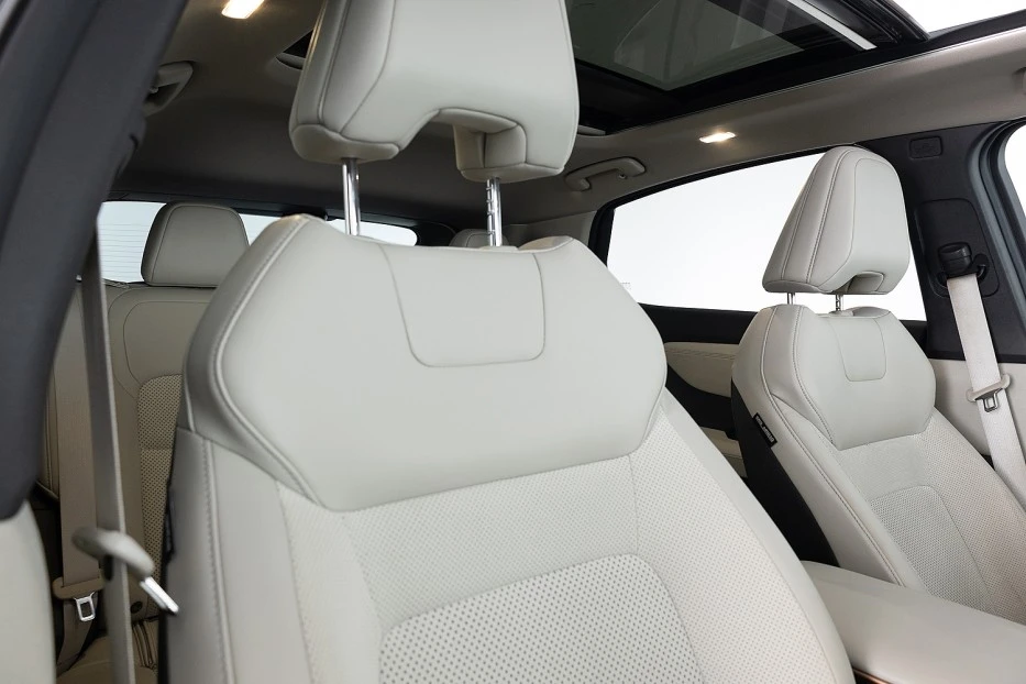 Nissan ARIYA – foto 10