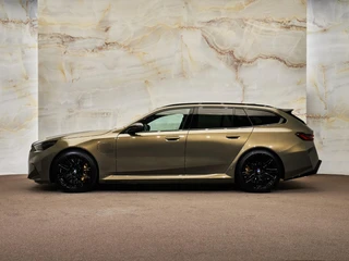 BMW M5 – thumbnail 4