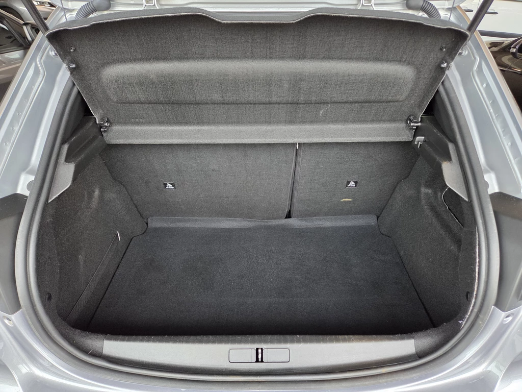Peugeot 208 – foto 37
