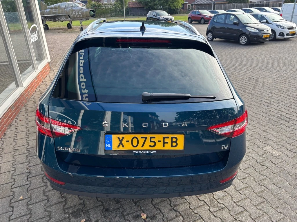 Škoda Superb – foto 2