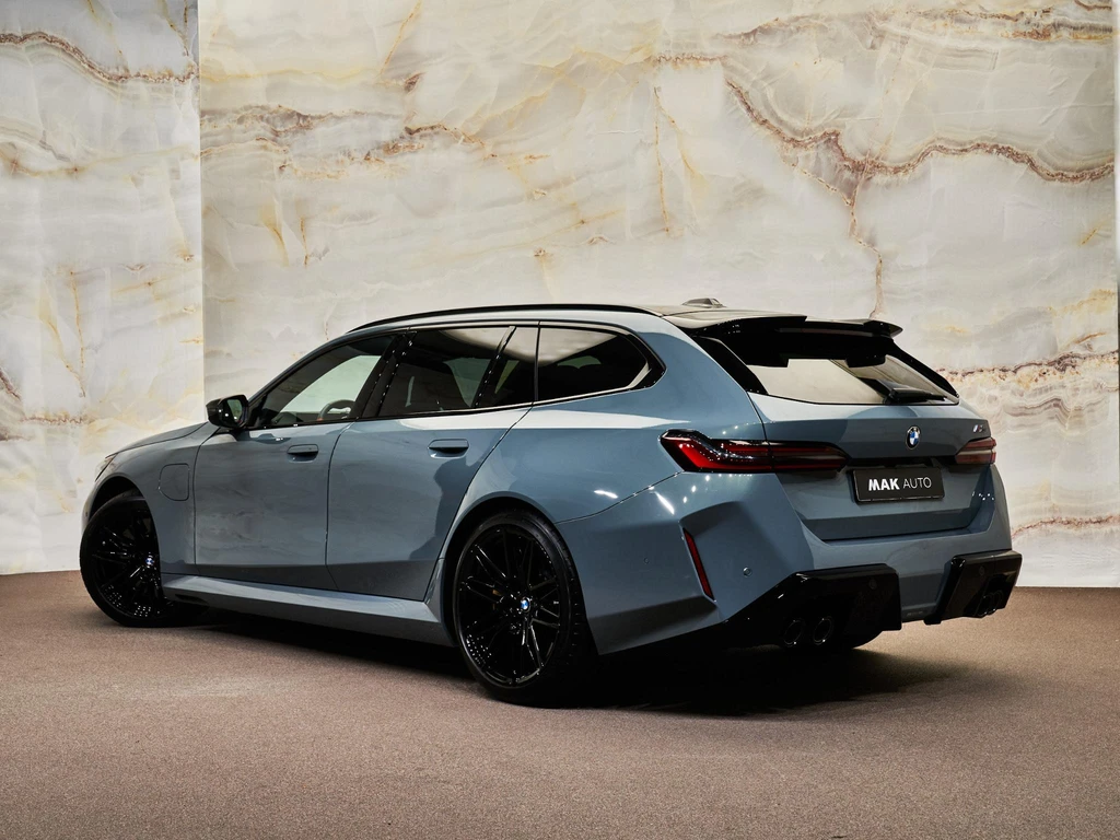 BMW M5 – foto 5