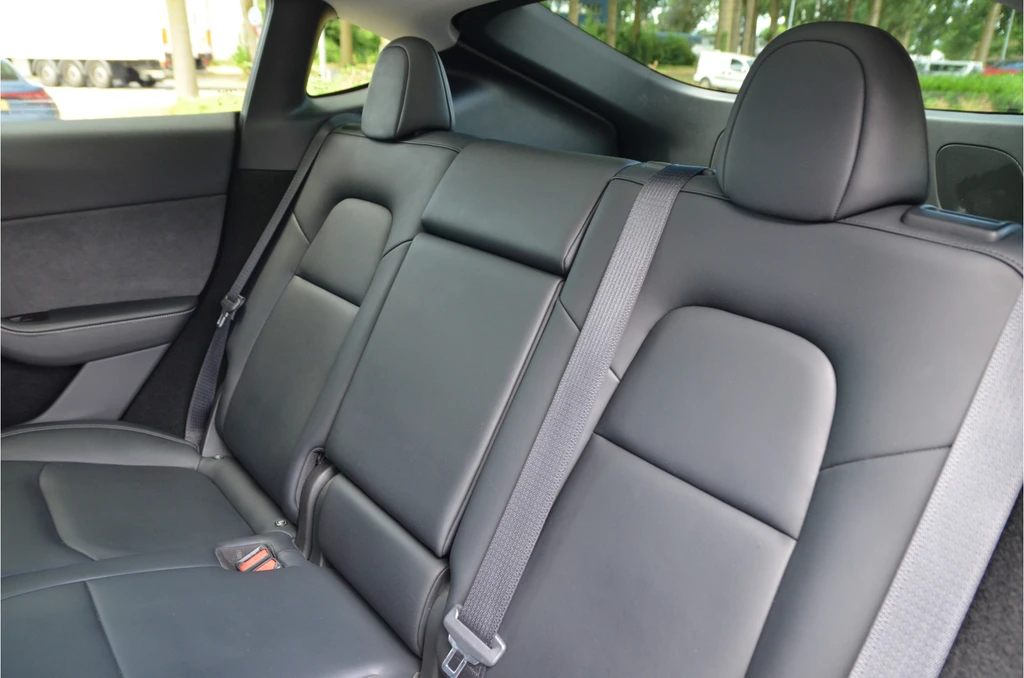 Tesla Model Y – foto 14