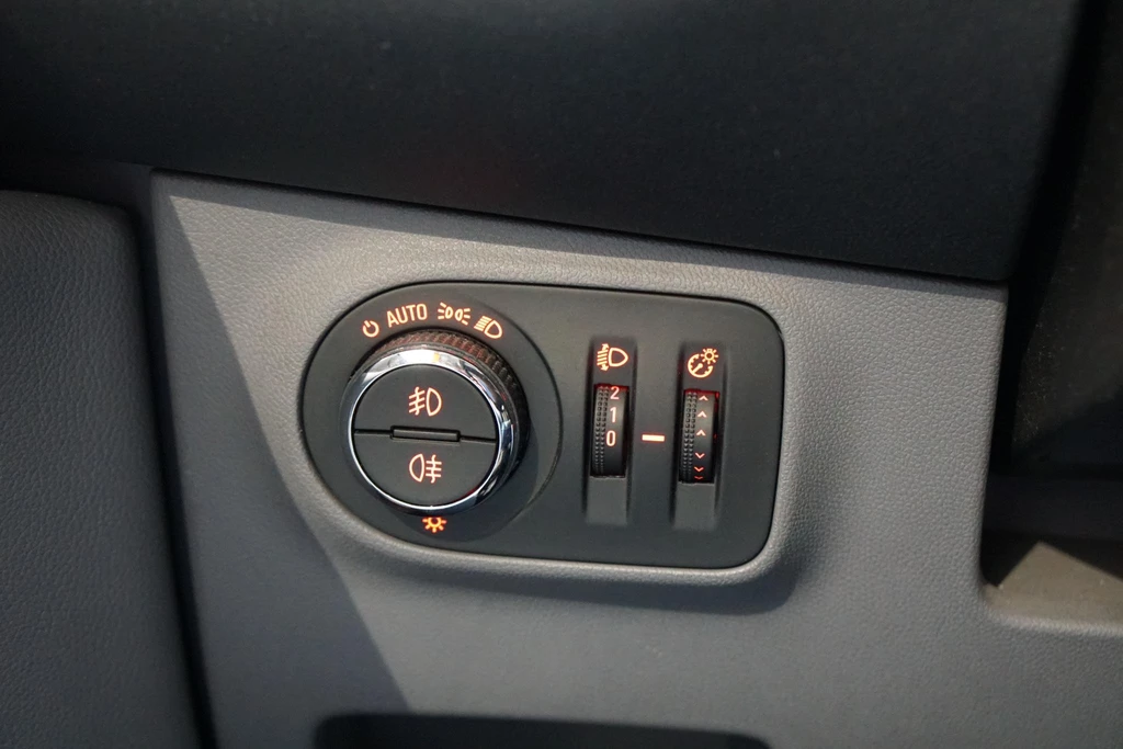 Opel Corsa – foto 18