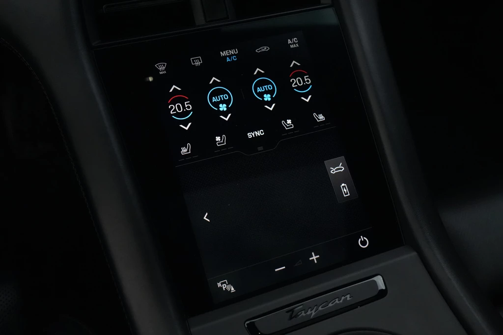 Porsche Taycan – foto 15