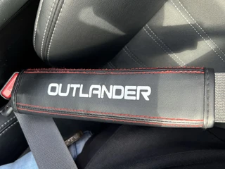 Mitsubishi Outlander – thumbnail 23