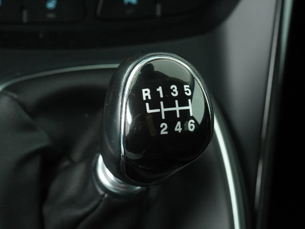 Ford Kuga – foto 23