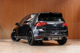 Volkswagen Golf – thumbnail 5