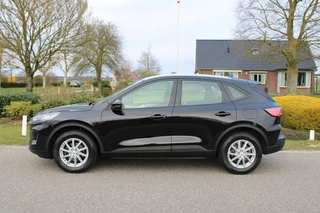 Ford Kuga – thumbnail 1