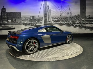 Audi R8 – thumbnail 9