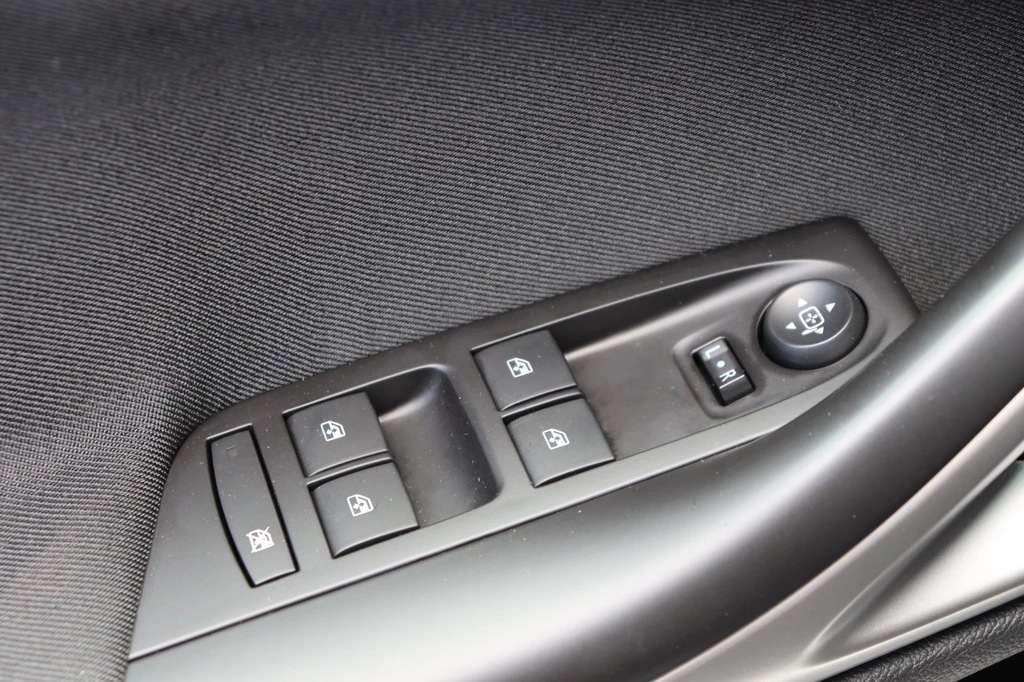 Opel Astra – foto 24