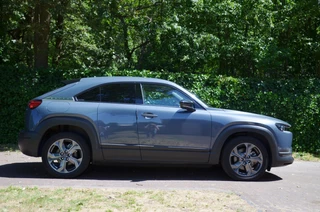 Mazda MX-30 – thumbnail 15