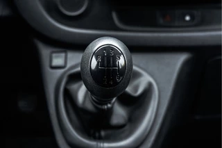 Opel Vivaro – thumbnail 25