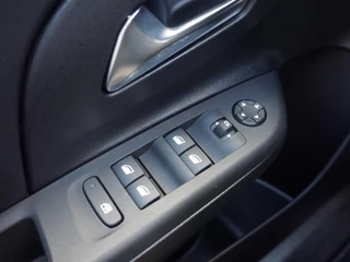 Opel Corsa – thumbnail 10