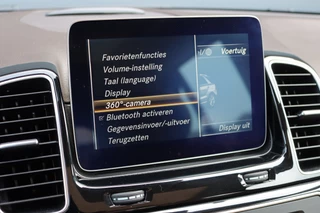Mercedes-Benz GLE – thumbnail 40