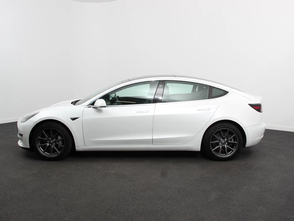 Tesla Model 3 – foto 2