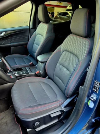 Ford Kuga – thumbnail 15