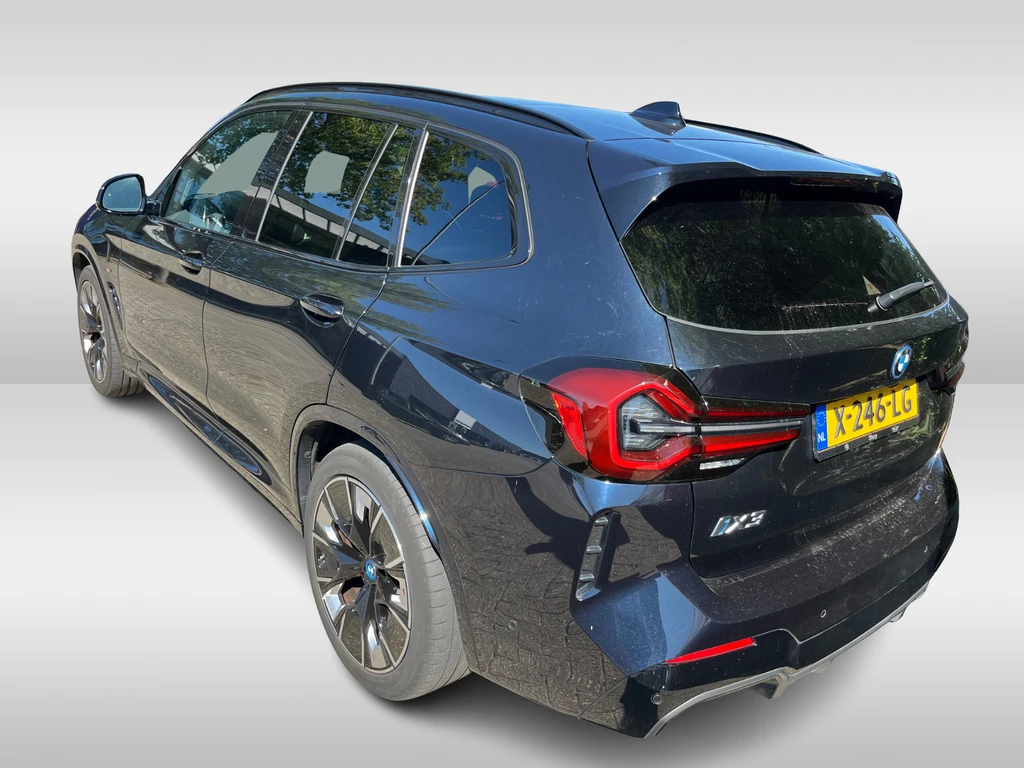 BMW iX3 – foto 2