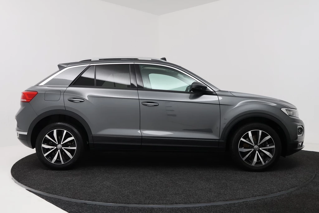 Volkswagen T-Roc – foto 6