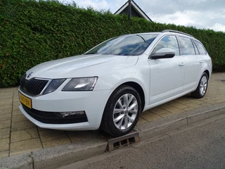 Škoda Octavia – thumbnail 1