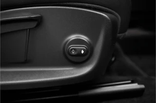 Jaguar I-PACE – thumbnail 33