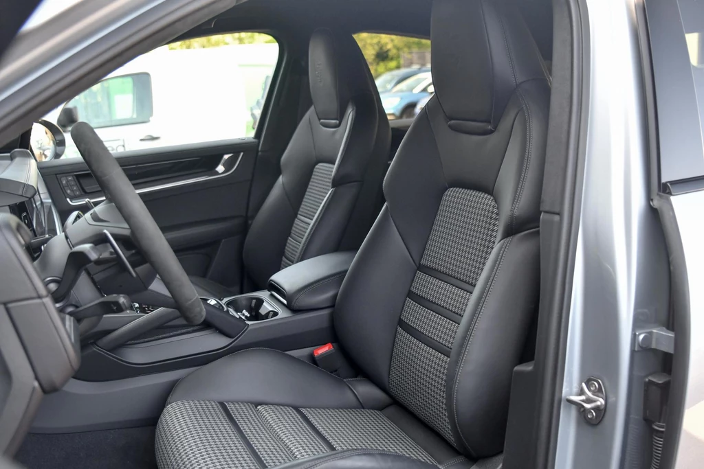 Porsche Cayenne – foto 17
