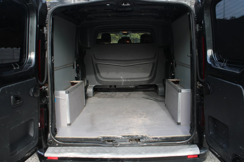 Opel Vivaro – foto 13