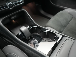 Volvo C40 – thumbnail 40