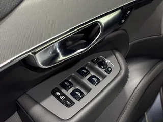 Volvo XC90 – thumbnail 34