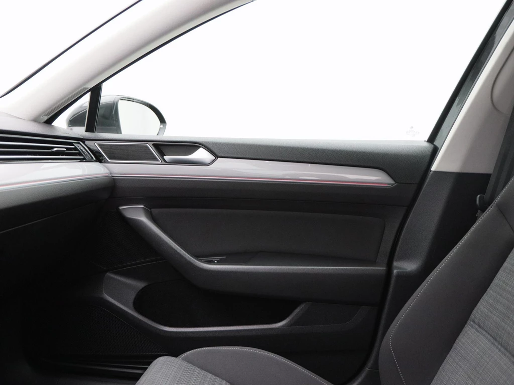 Volkswagen Passat – foto 32