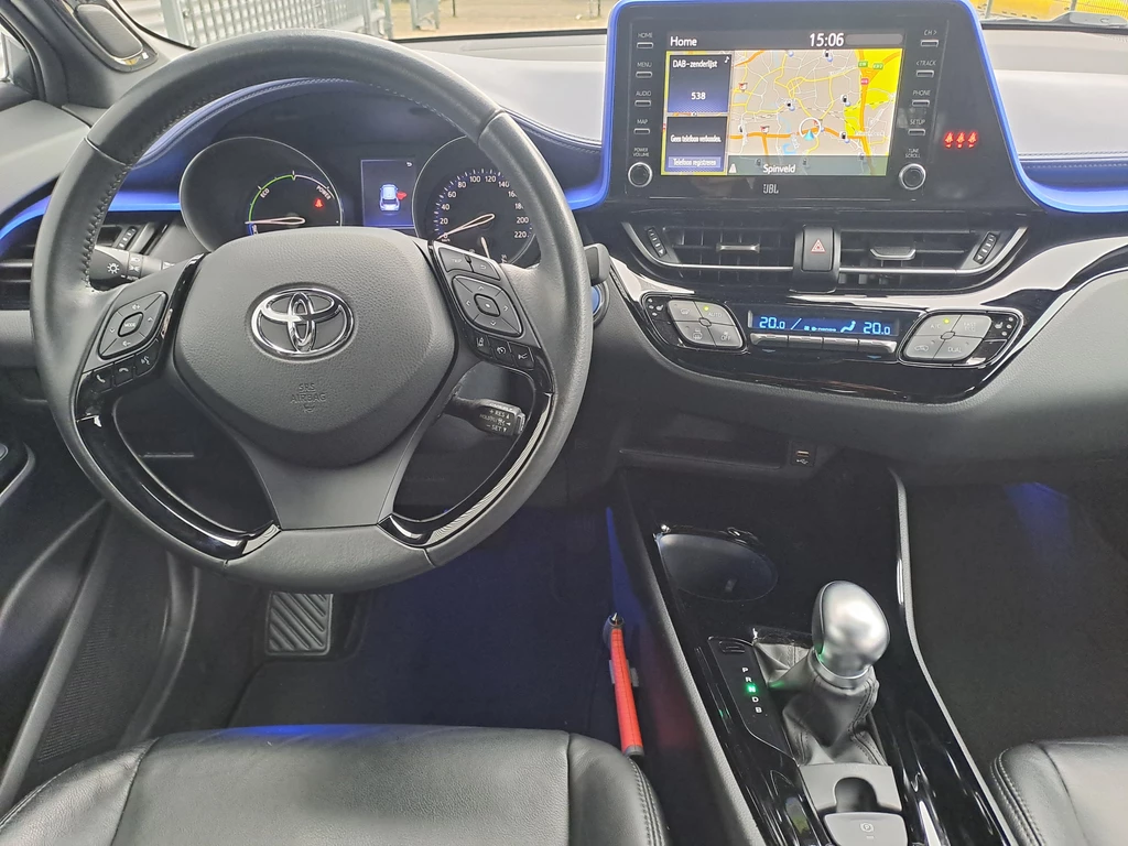 Toyota C-HR – foto 23