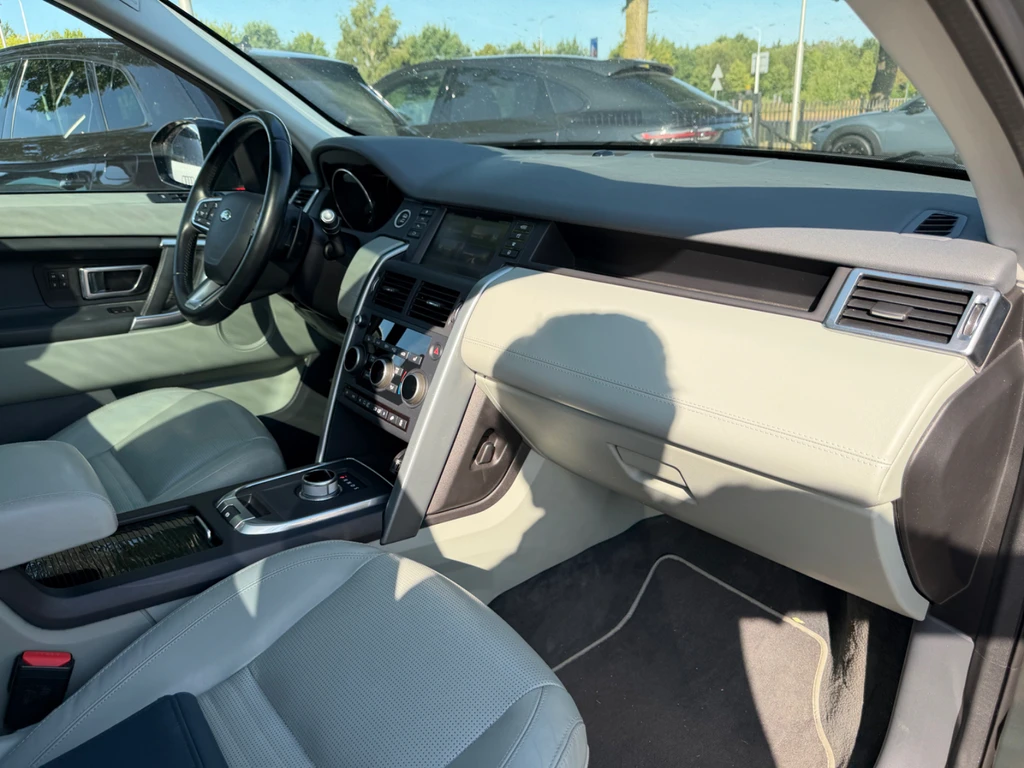 Land Rover Discovery Sport – foto 11