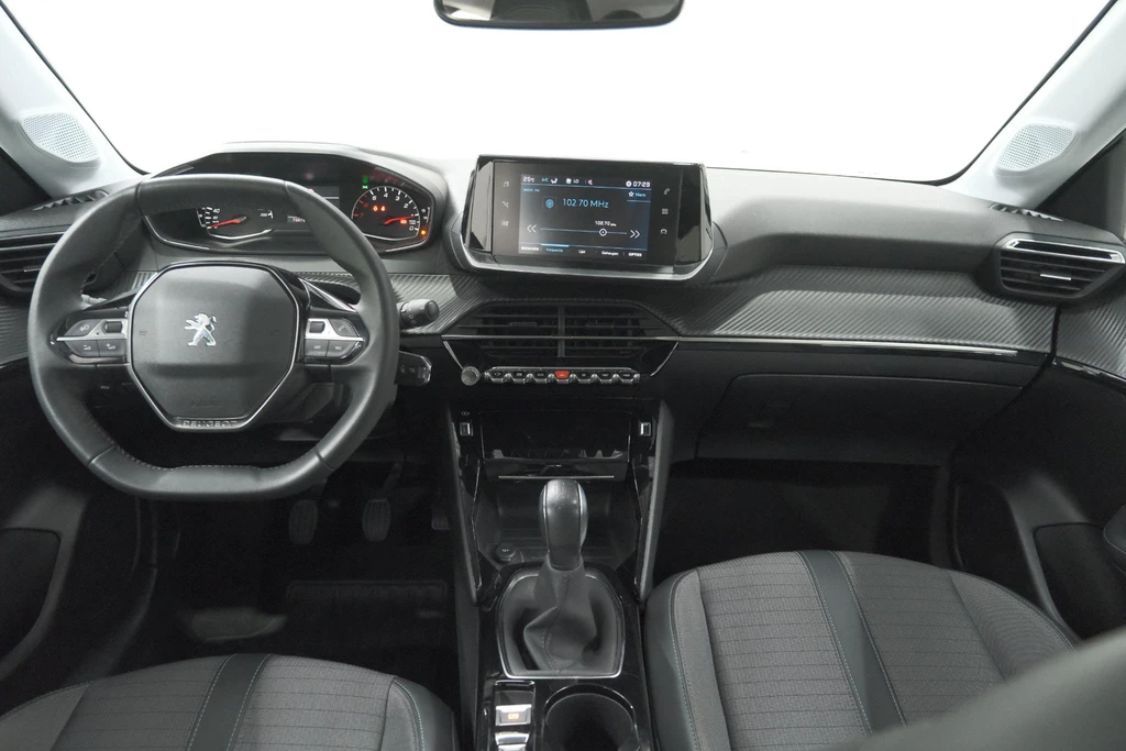 Peugeot 208 – foto 14
