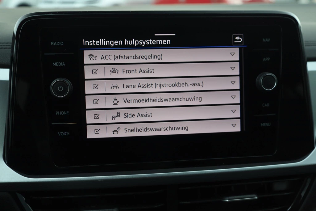 Volkswagen T-Roc – foto 25