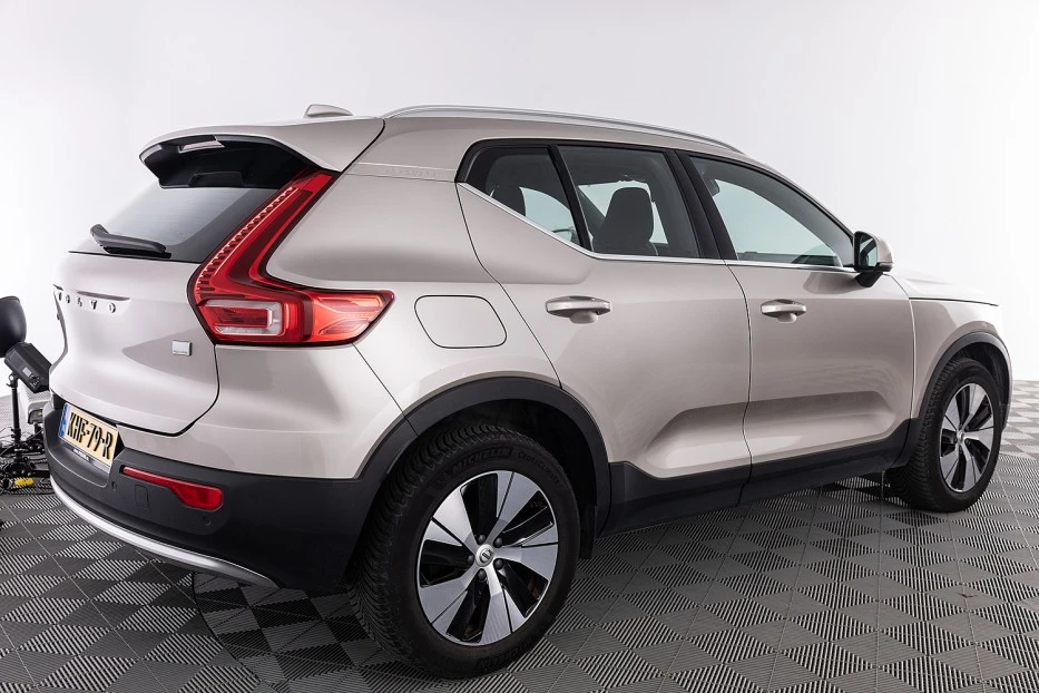 Volvo XC40 – foto 2