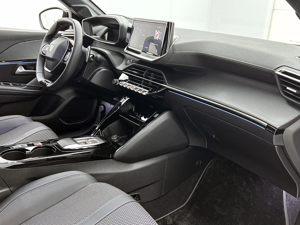 Peugeot 208 – foto 19