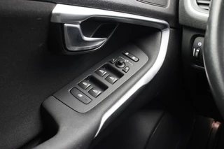 Volvo V40 – thumbnail 24