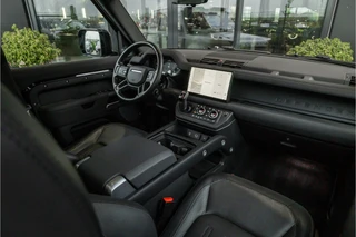 Land Rover Defender – thumbnail 13
