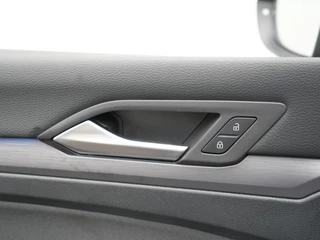 Volkswagen Golf – thumbnail 36