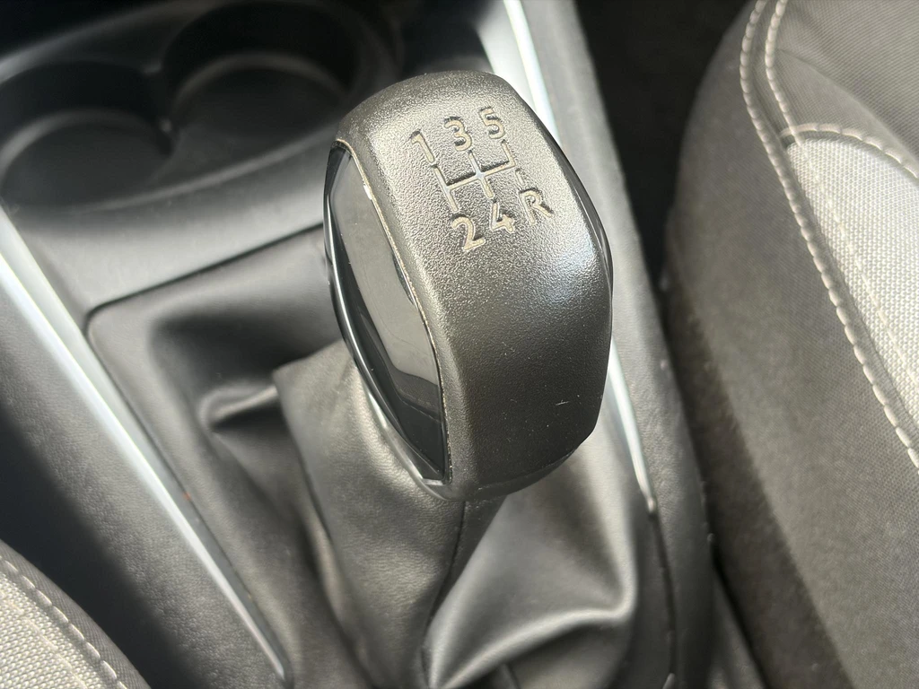 Peugeot 208 – foto 31