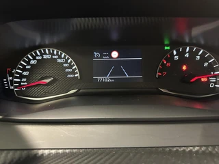 Peugeot 208 – thumbnail 27