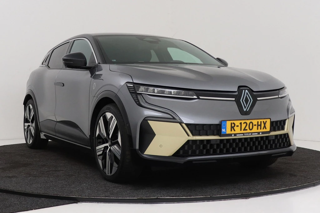 Renault Megane E-Tech – foto 10