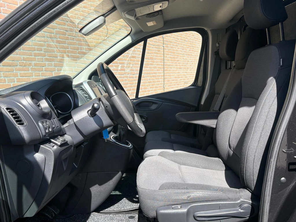 Renault Trafic – foto 12
