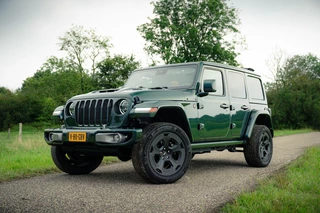 Jeep Wrangler – thumbnail 2