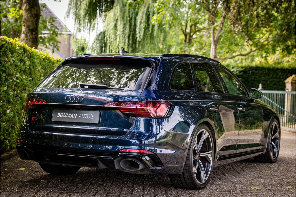 Audi RS4 – foto 8