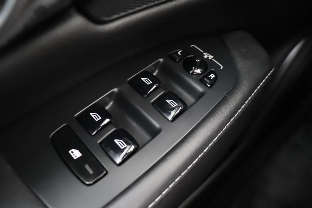 Volvo S90 – foto 24